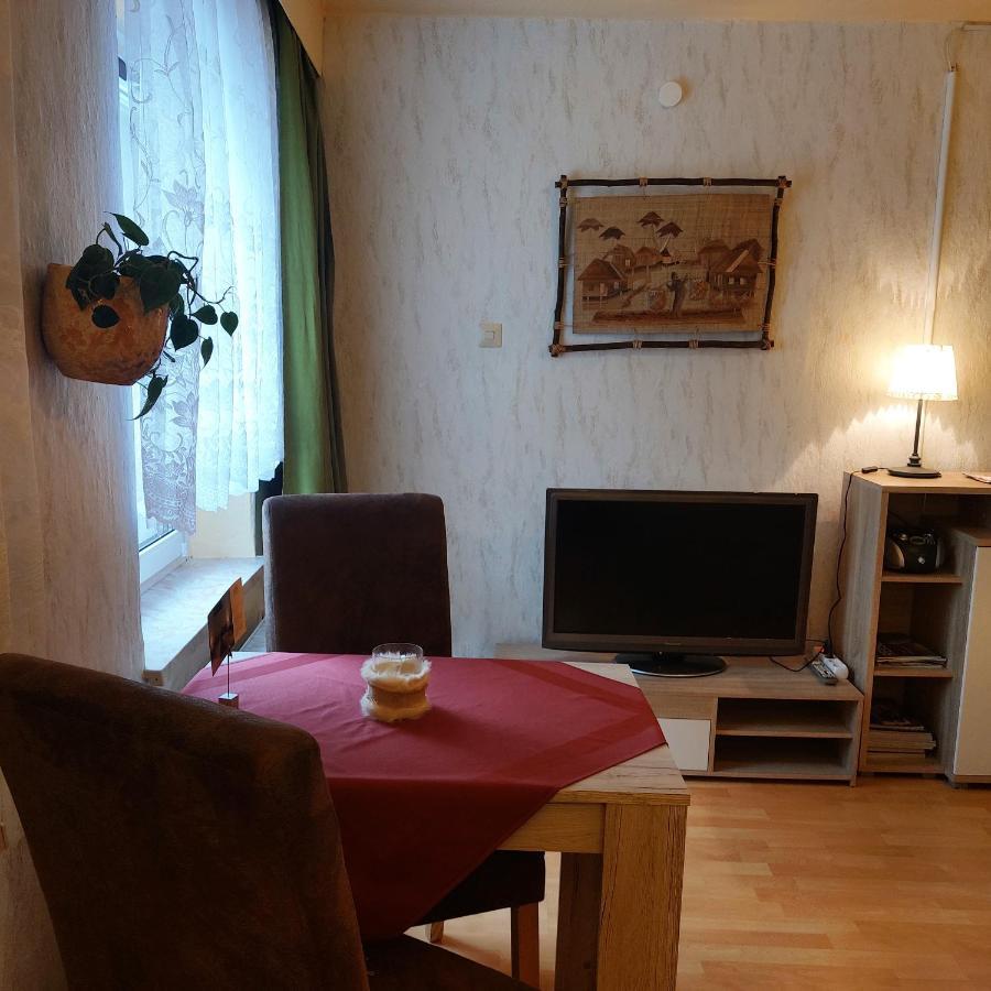 אנברג - בוכהולץ Privatzimmer Carola Maria מראה חיצוני תמונה